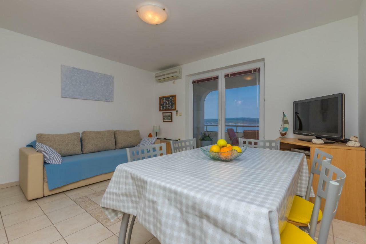 Apartman Emma Dramalj Exterior foto